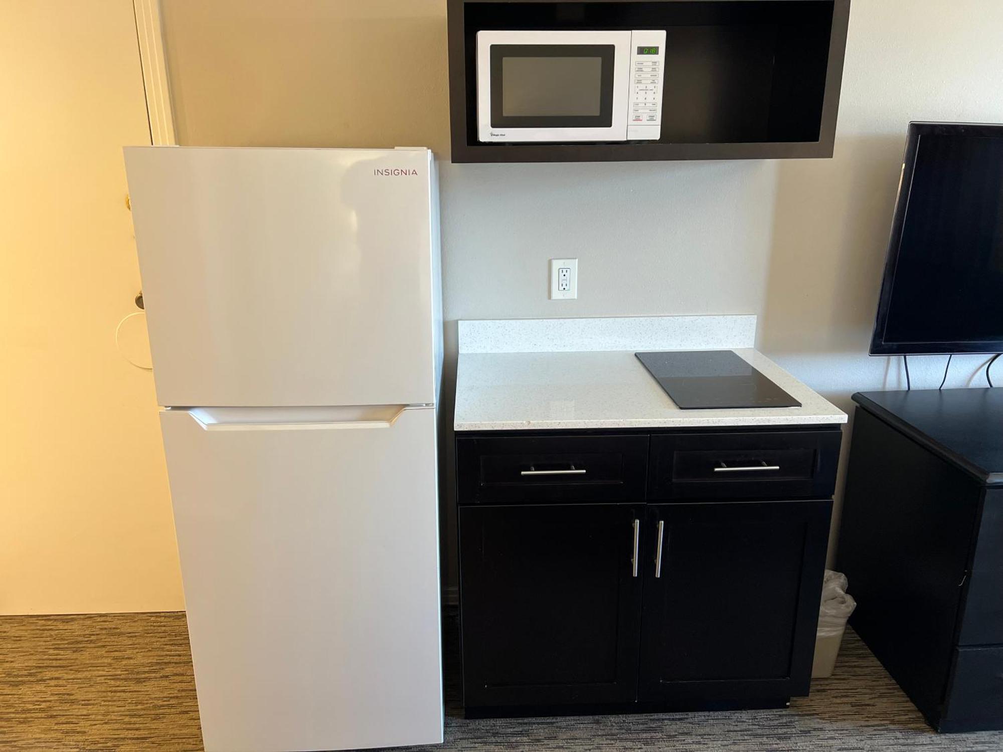 Value Suites Extended Stay - Arlington Eksteriør bilde